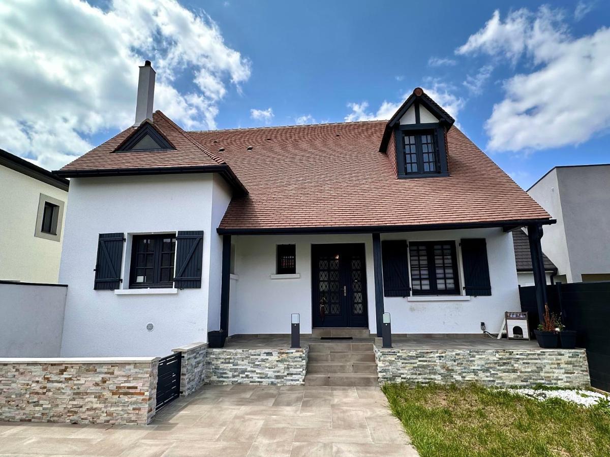 Family Oasis With 3 Bedrooms Near Paris Chennevieres-sur-Marne Ngoại thất bức ảnh